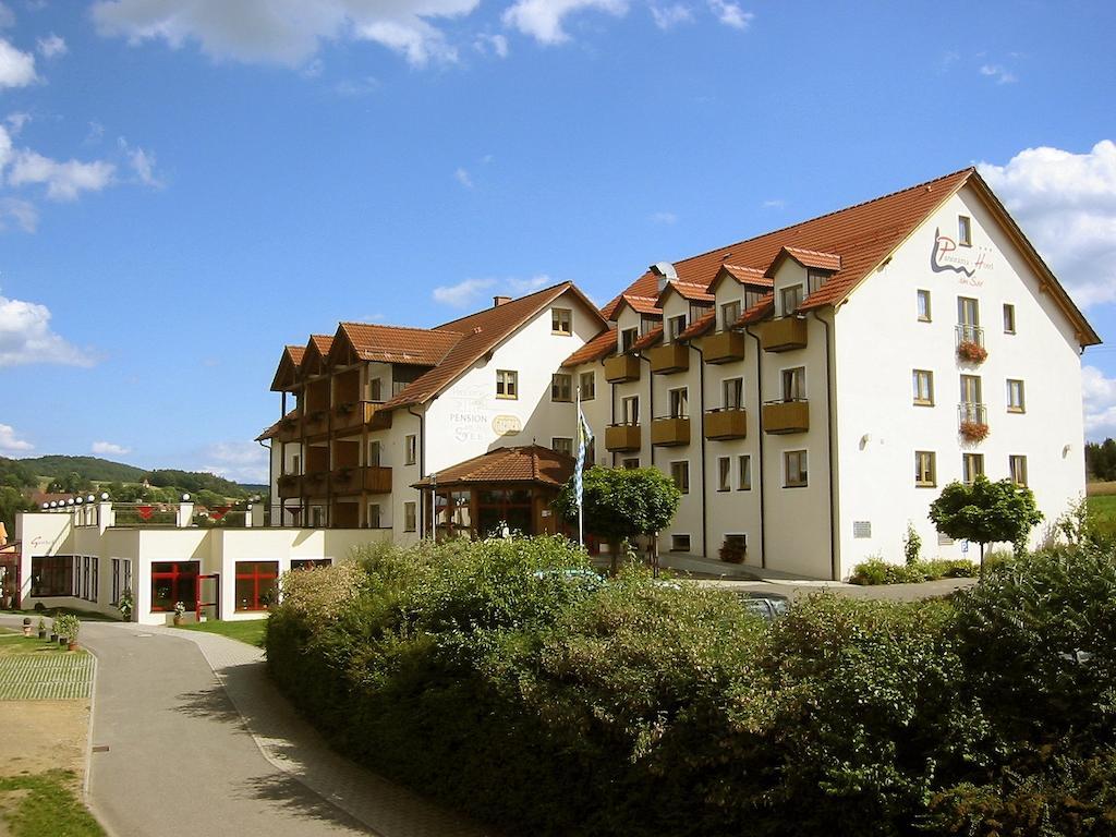 Panorama-Hotel Am See Neunburg vorm Wald Exteriör bild