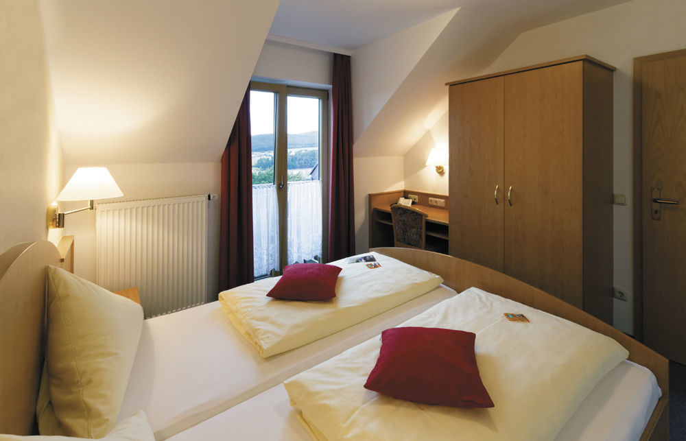 Panorama-Hotel Am See Neunburg vorm Wald Exteriör bild