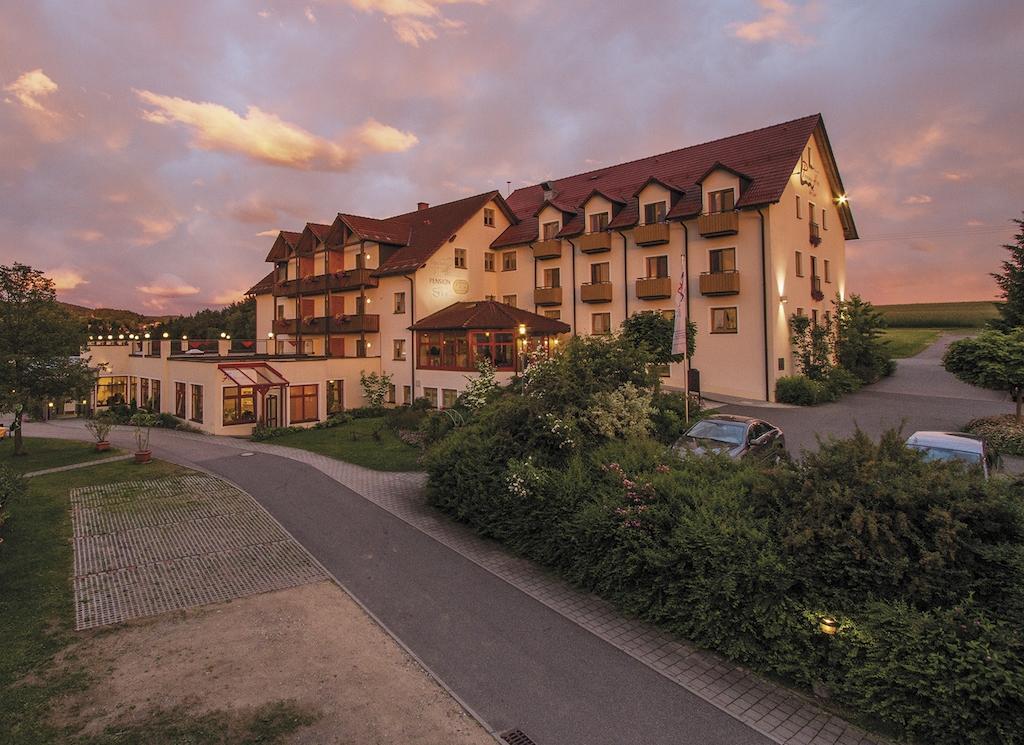 Panorama-Hotel Am See Neunburg vorm Wald Exteriör bild